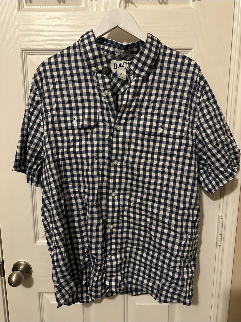 Duluth Trading Co Navy & White Gingham Short-Sleeve Button-Up Shirt